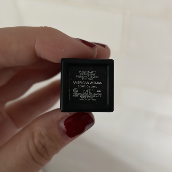 NWT Mini Nars Powermatte Lip Pigment in shade “American Woman” - Picture 5 of 9